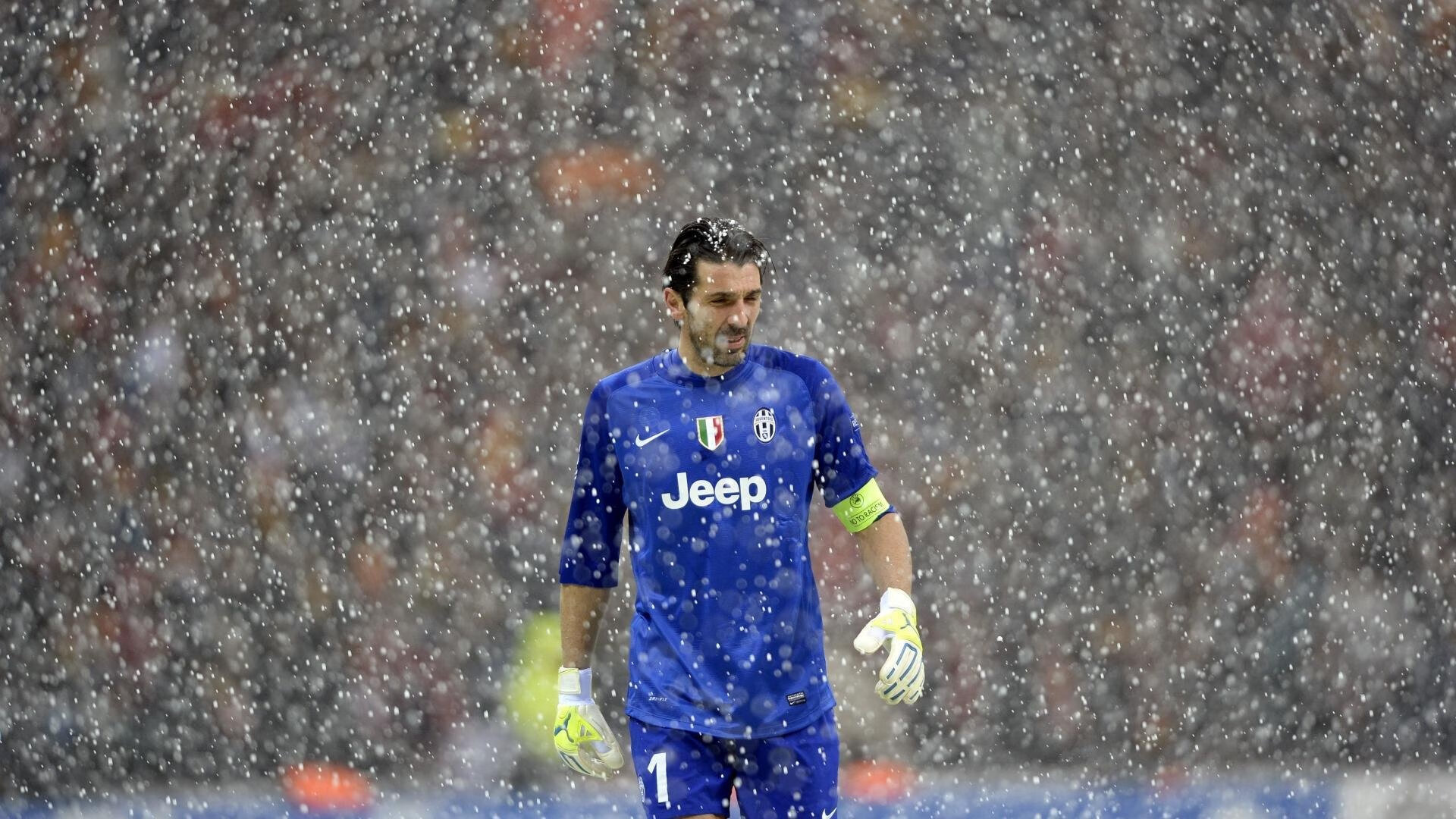 勇士力克凯尔特人，季后赛首轮中库里贡献关键助攻，勇士vs凯尔特人库里47分全场回放