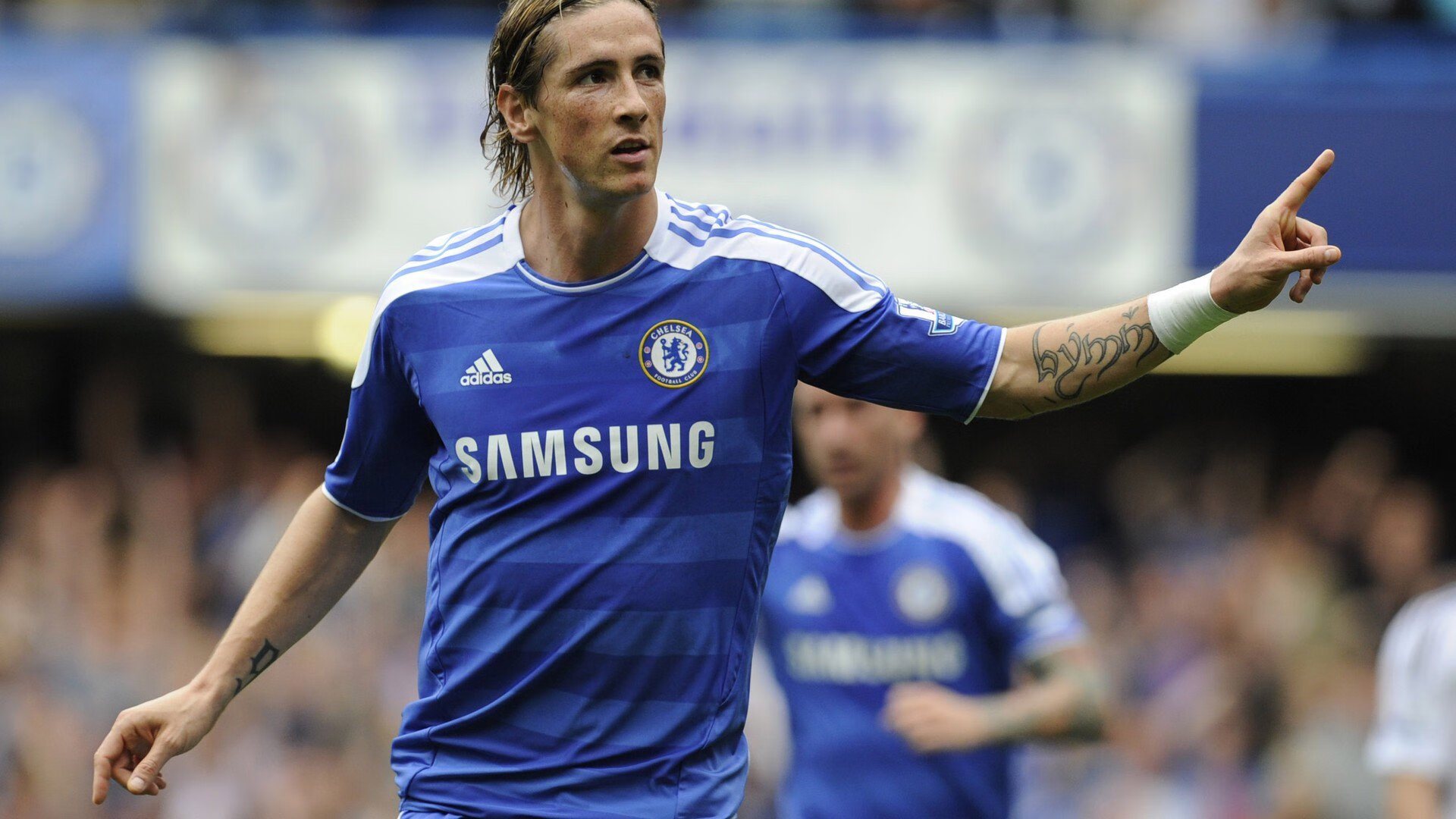 热苏斯在对阵西汉姆的比赛中上演梅开二度,热苏斯踢什么位置