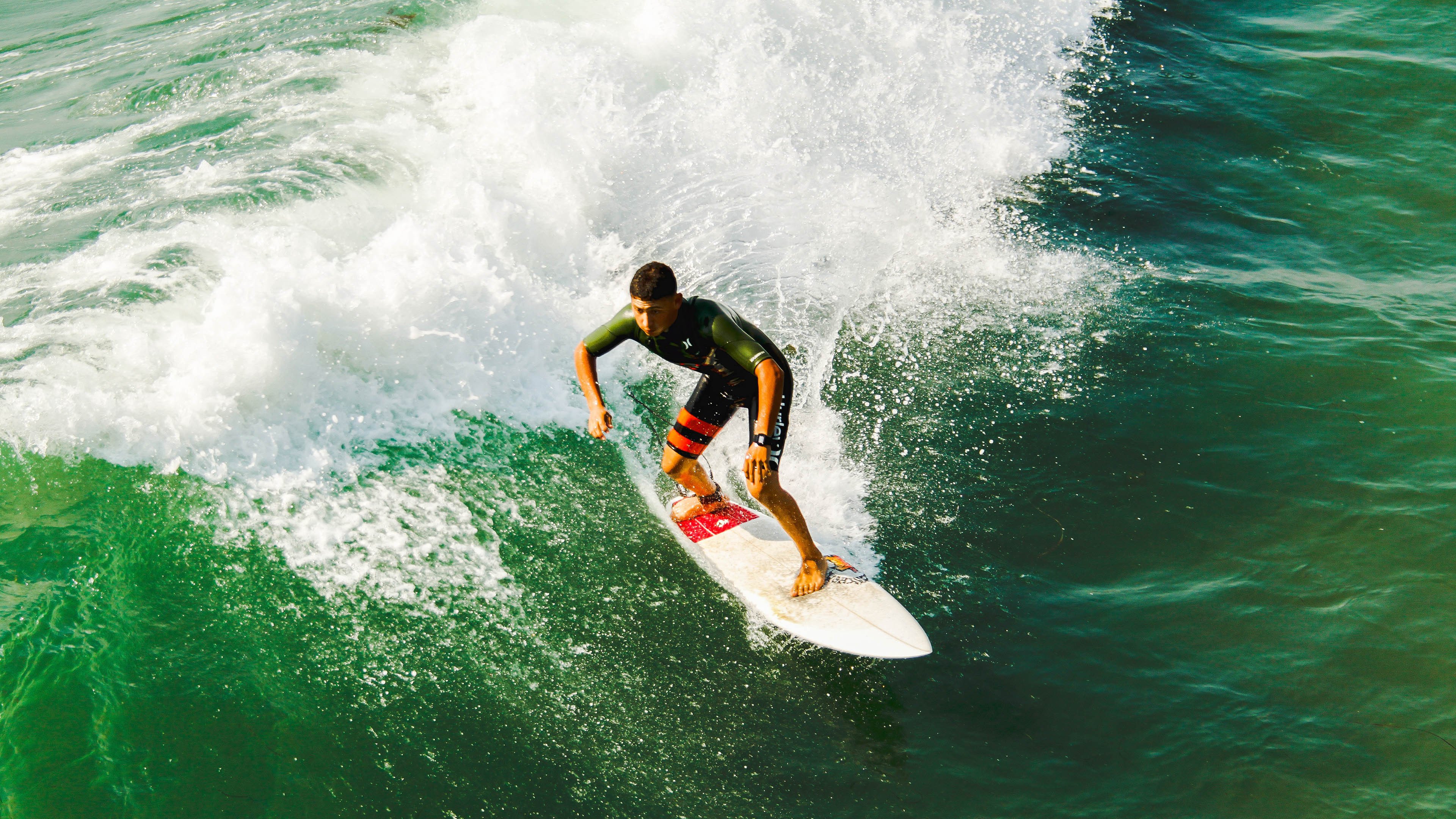 马竞中场突破射门，助球队赢得胜利，马竞中场突破射门,助球队赢得胜利
